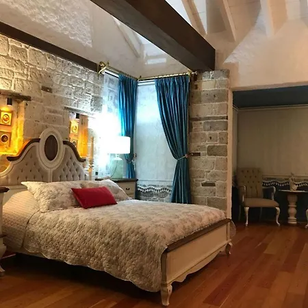 Via Perla Butik بيت للعطل جفتليك كوي